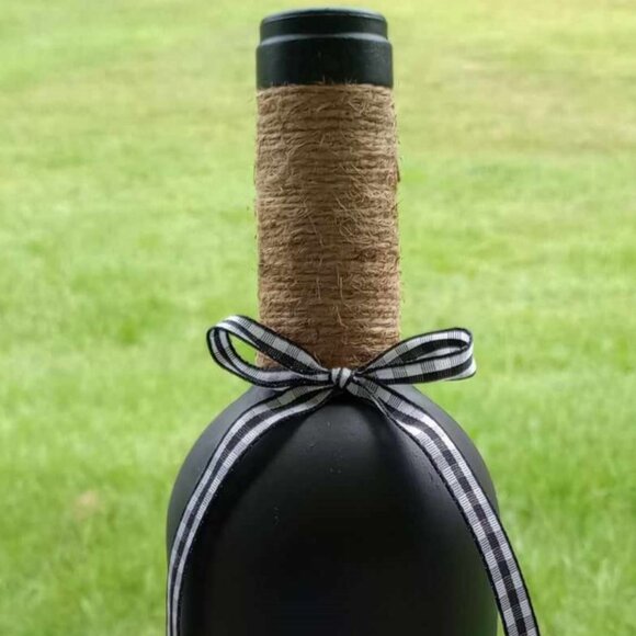 STATE PERSONALIZED Wine Bottle Decor - Picture 2 of 5